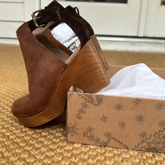 Free People Amber Orchard Clog Brown - size 37 - Picture 5 of 7